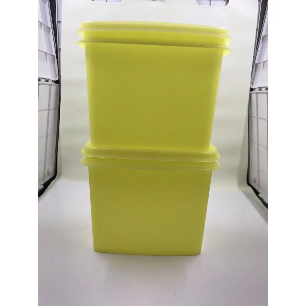 Tupperware 1243-3 Yellow Shelf Saver 2 Storage Containers With Lids Vintage